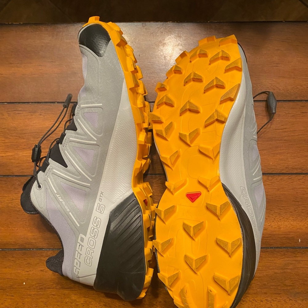 Men's shoes